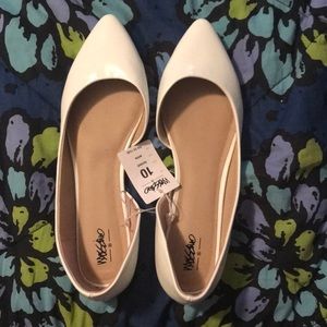 Brand New with Tags Mossimo flats!